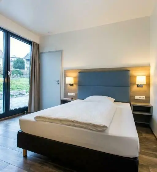 Standard Yhden Hengen Huone, Holzscheiter