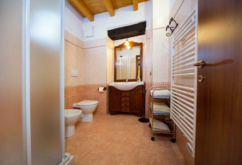 דירת חדר נוף לגינה, Il Nido Delle Rondini