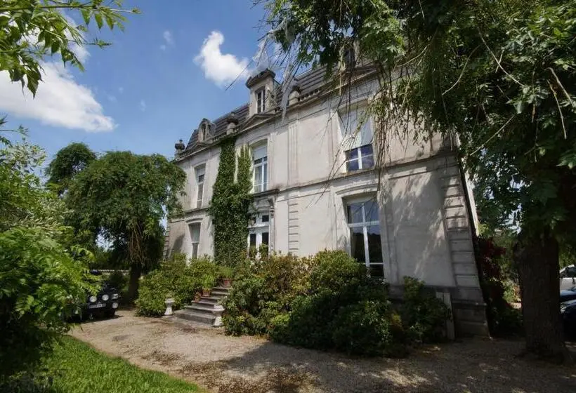 Standard room with outdoor bath, Le Clos Domremy