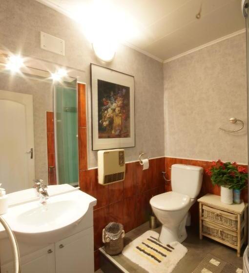 Standard room with outdoor bath, Le Clos Domremy