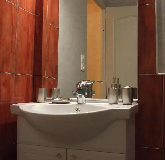 Standard room with outdoor bath, Le Clos Domremy