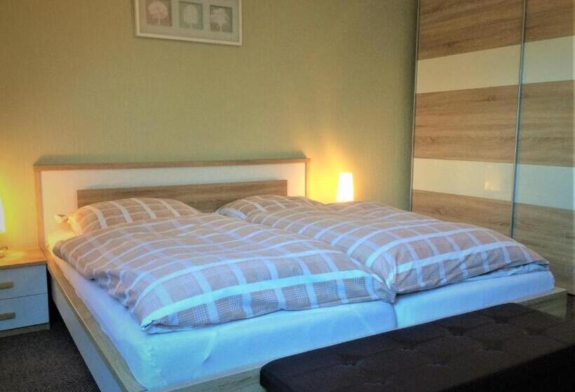 اتاق استاندارد, Huus Störtebeker