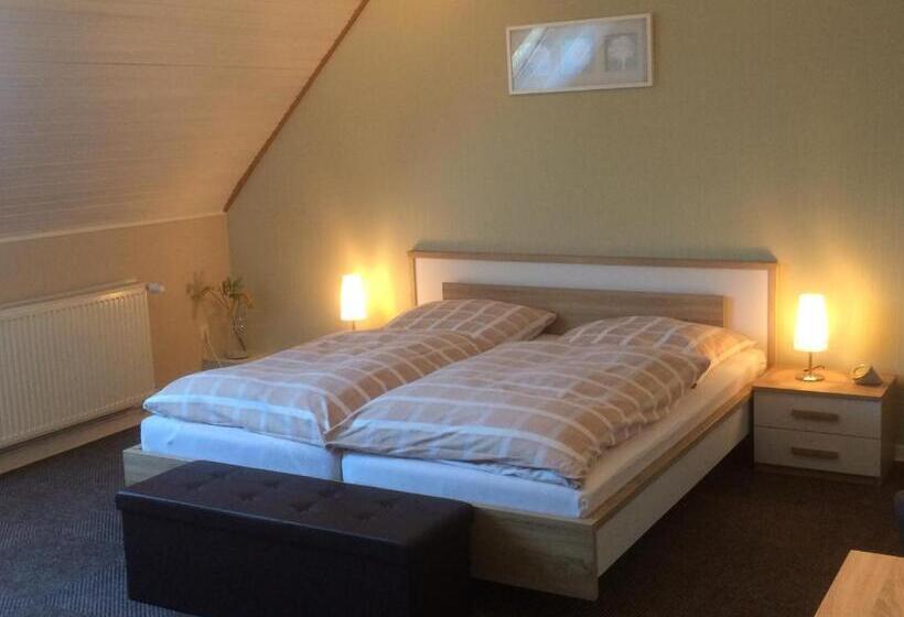 اتاق استاندارد, Huus Störtebeker