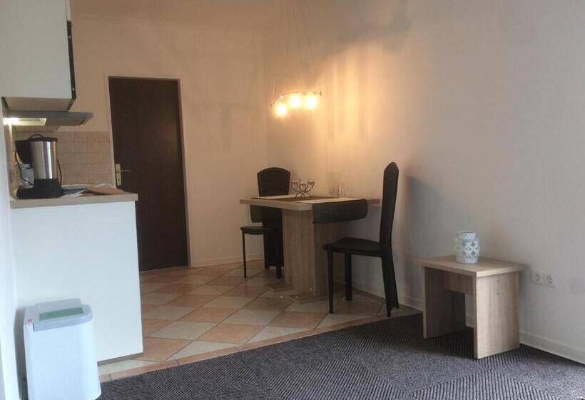 آپارتمان 1 خوابه با بالکن, Huus Störtebeker