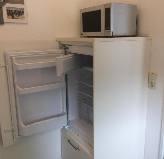 بانگلوی استاندارد, Huus Störtebeker