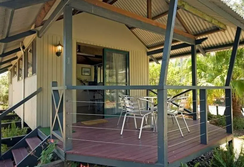 キャビン, Wooli River Lodges