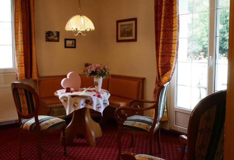 Номер Deluxe, Maison D Hôtes La Cerisaie