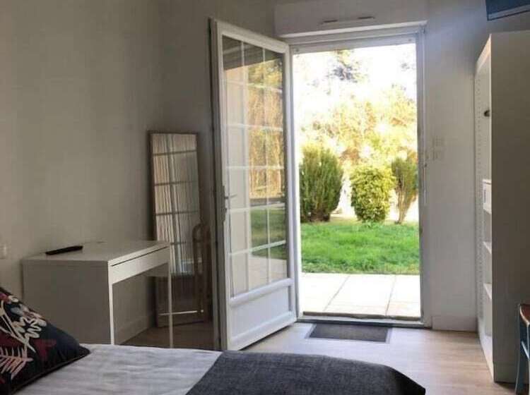 غرفة قياسية, Aux Rochers De L Ocean