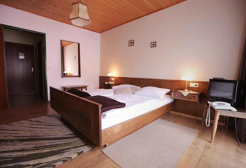 스탠다드 싱글 룸, Rennsteig