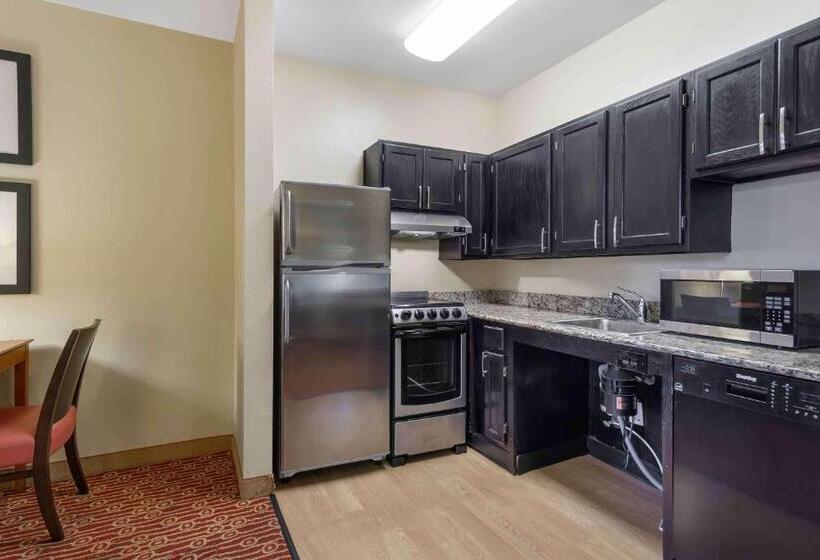 スイート, Extended Stay America Suites  Atlanta  Northlake