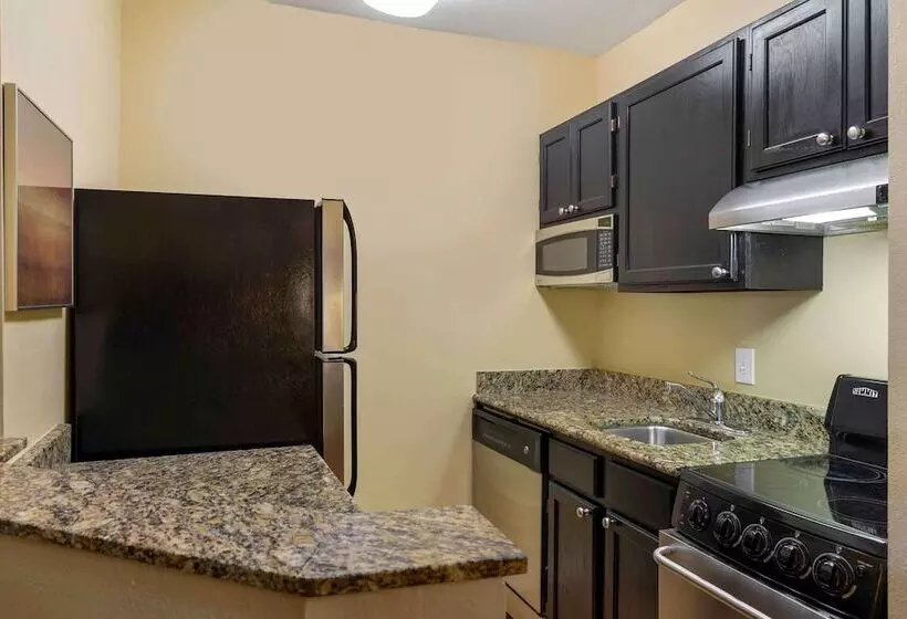 スイート, Extended Stay America Suites  Atlanta  Northlake