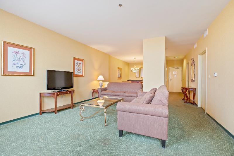 جناح, OYO St Louis Downtown City Center MO