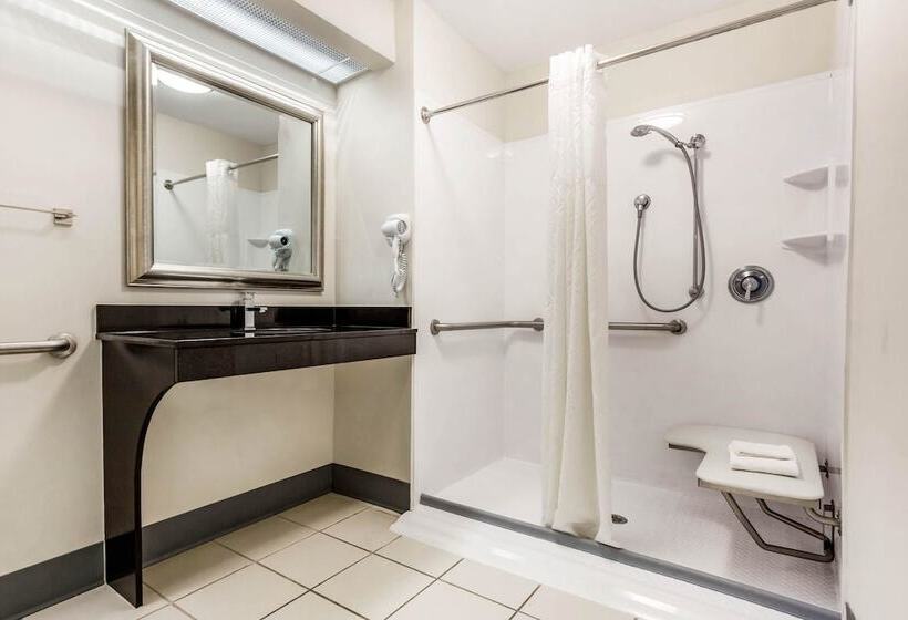 스탠다드 룸 더블 침대 2개, Quality Inn Lancaster