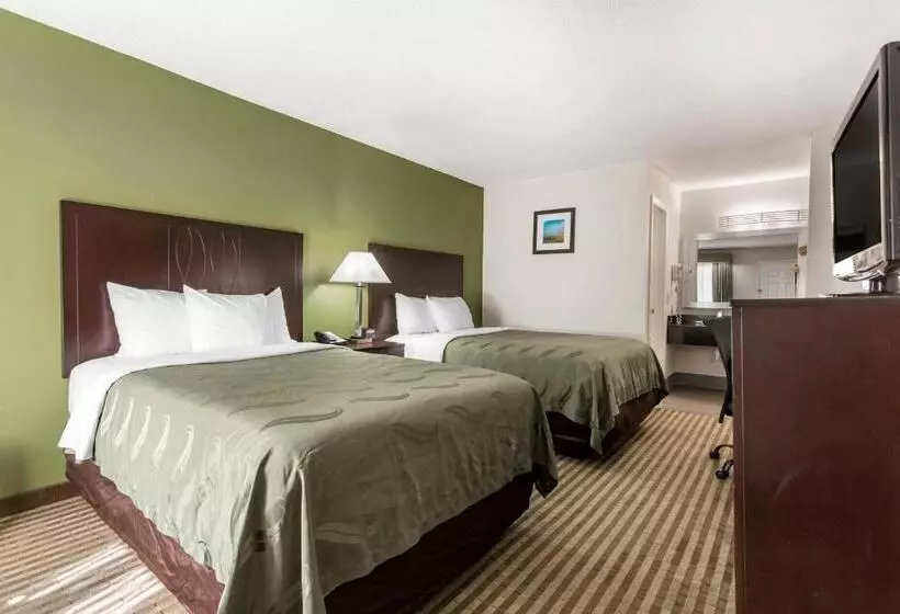 ２ダブルベッドのスタンダードルーム, Quality Inn Lancaster