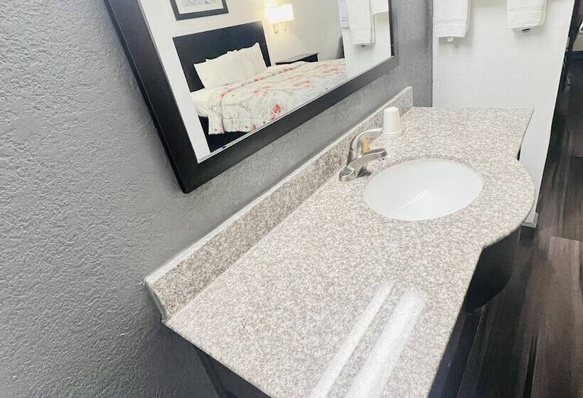 غرفة قياسية سرير كينج, Americas Best Value Inn Pinckneyville