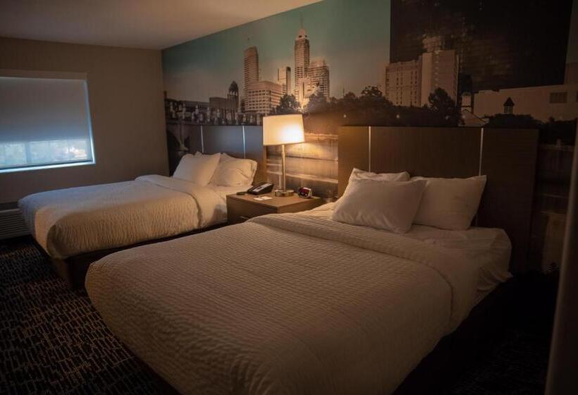 Standard Szoba 2 Franciaággyal, Clarion Pointe Indianapolis Airport