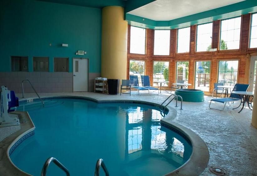 Suite King Size Bed, Clarion Pointe Indianapolis Airport