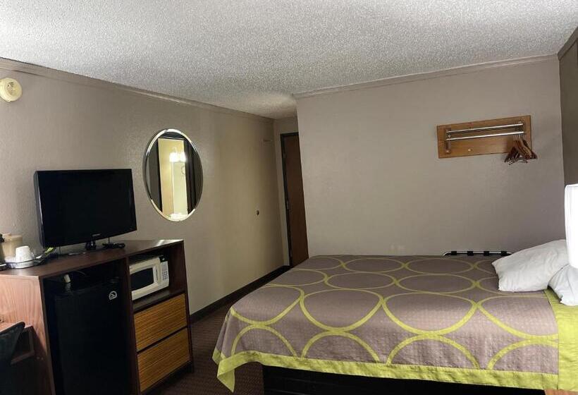 חדר סטנדרט, Super 8 By Wyndham Bismarck