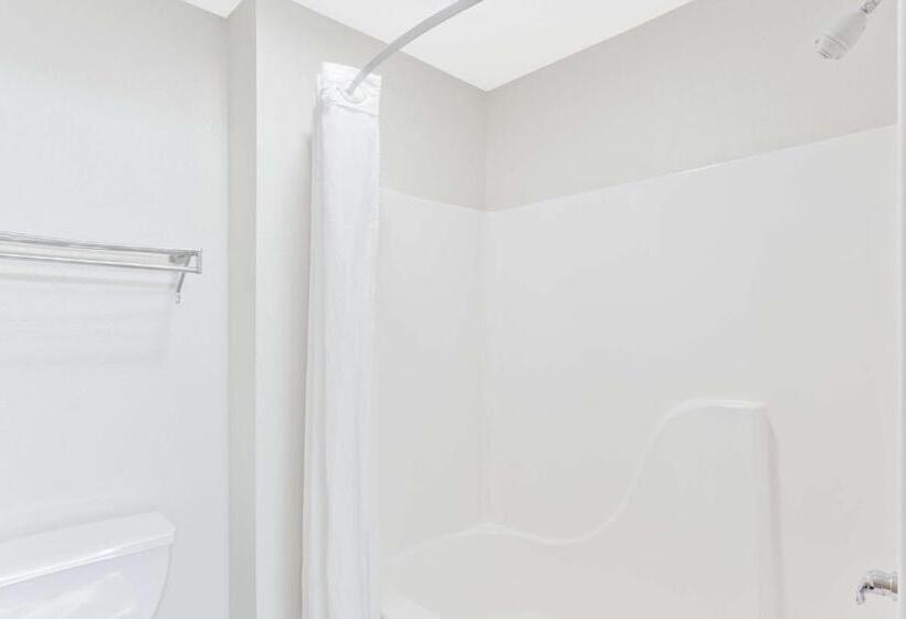 غرفة قياسية, Super 8 By Wyndham Cloverdale In