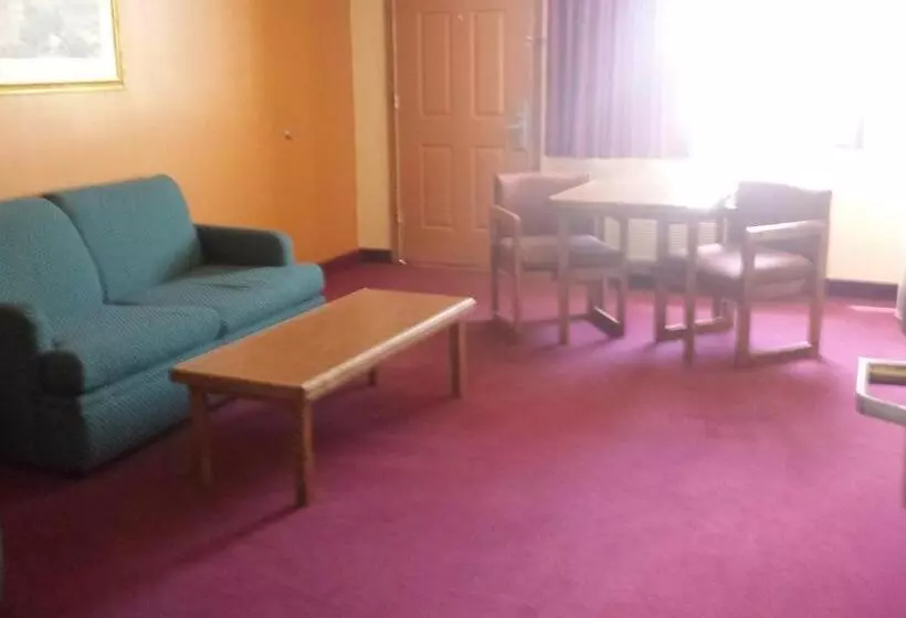 Sviitti, Motel 6 Deming, Nm