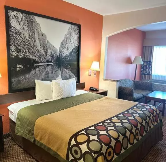اتاق لوکس با تخت بزرگ, Belleza Inn & Suites Humble Fm 1960