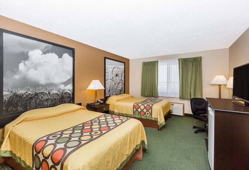 Номер Стандарт 2 Двуспальные Кровати, Super 8 By Wyndham Jefferson