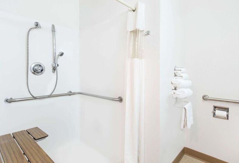 디럭스 스튜디오, Wrangler