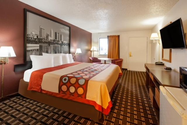 غرفة قياسية سرير كينج, Super 8 By Wyndham Newcomerstown