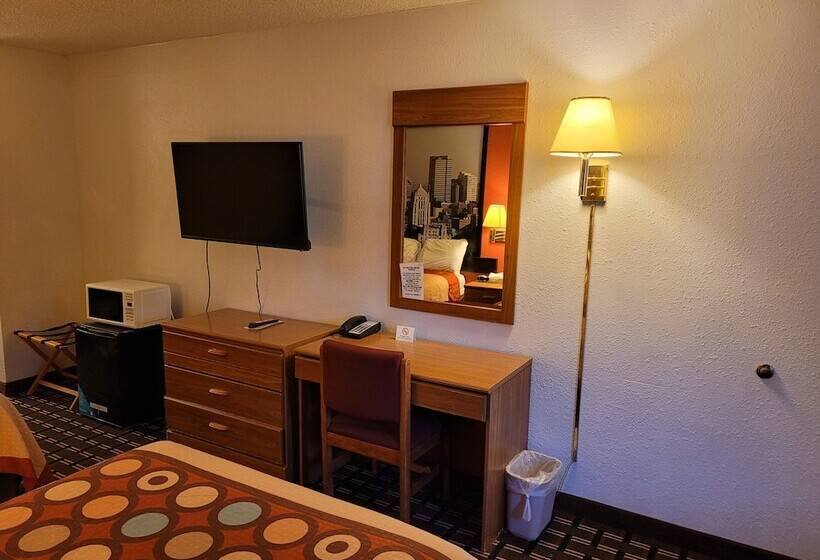 غرفه قياسيه سريرين مزدوجين, Super 8 By Wyndham Newcomerstown