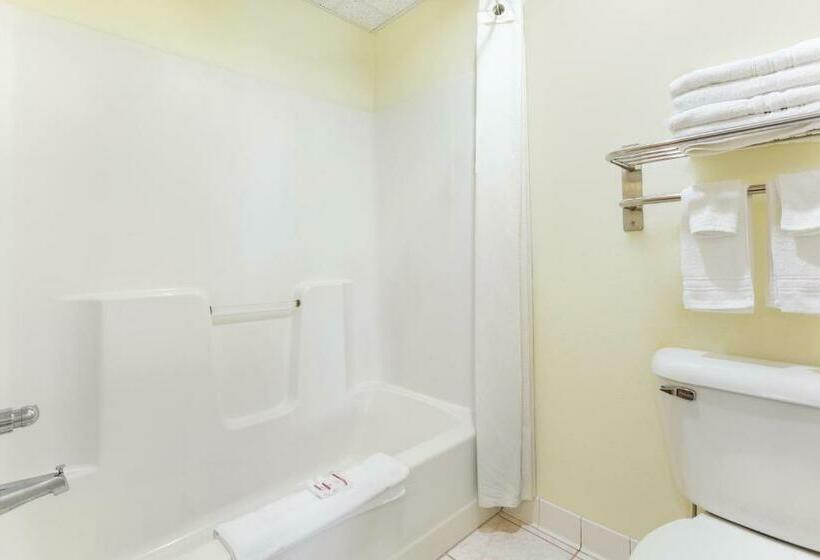 豪华套房, Super 8 By Wyndham Osage