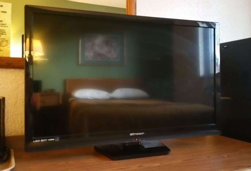 Номер Стандарт 2 Двуспальные Кровати, Super 8 By Wyndham Queensbury Glen Falls, Lake George Area