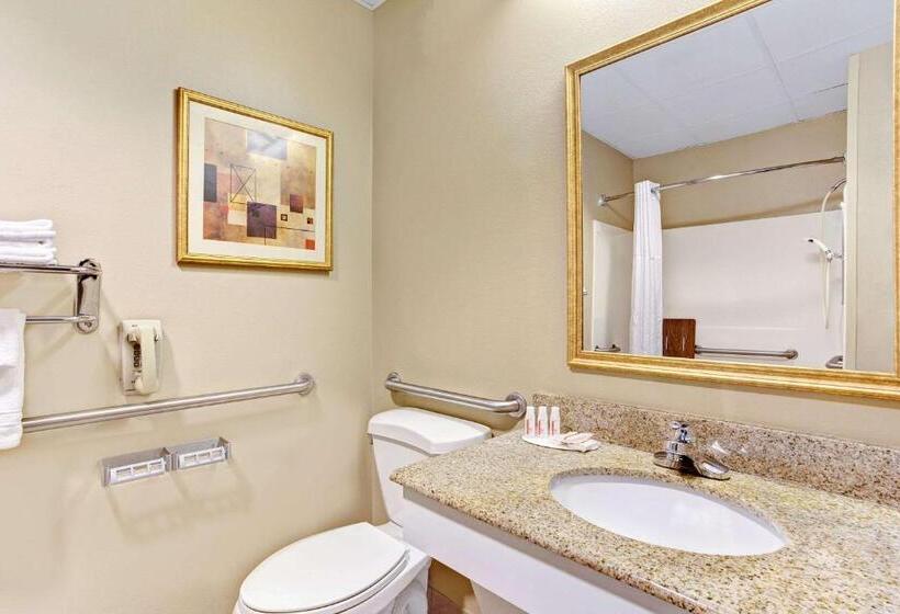 스탠다드 룸 더블 침대 2개, Super 8 By Wyndham Smithfield Selma