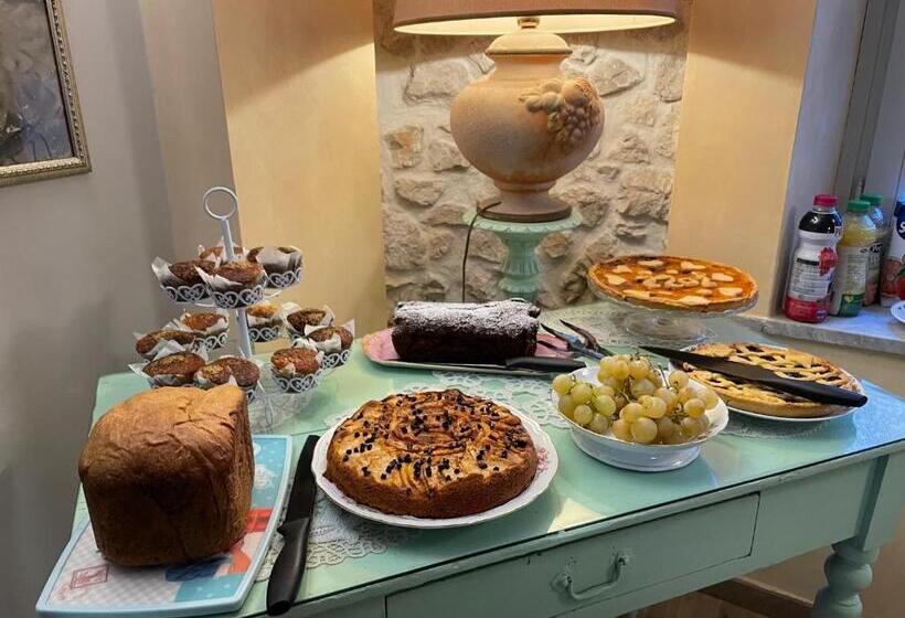 غرفة ديلوكس مطلة على الجبل, Il Borgo Antico