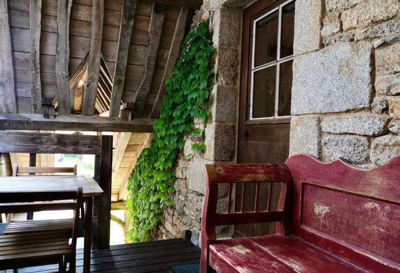 Номер Стандарт, Manoir De L'isle