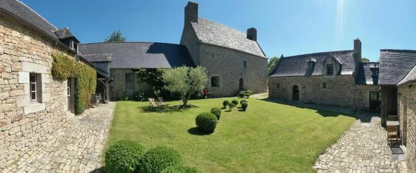 Standard room with outdoor bath, Manoir De L'isle