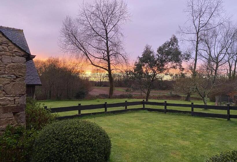 Дом 2 Спальни, Manoir De L'isle