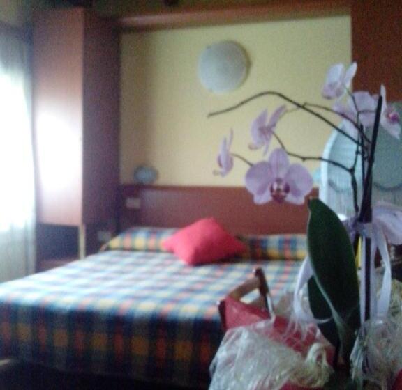 غرفة أساسية, Monte Fior