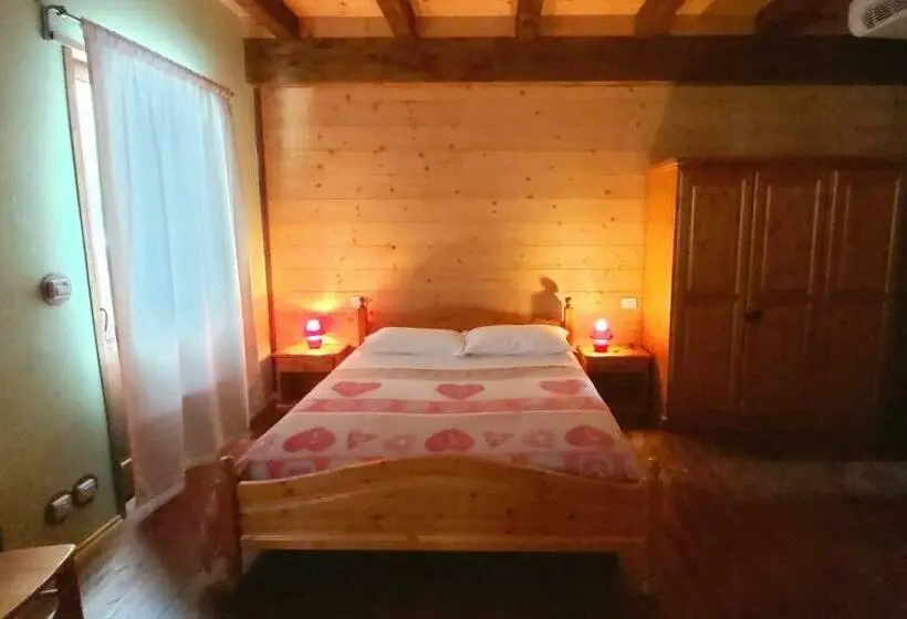 バルコニー付きスタンダードルーム, Chalet Rosa Dei Monti