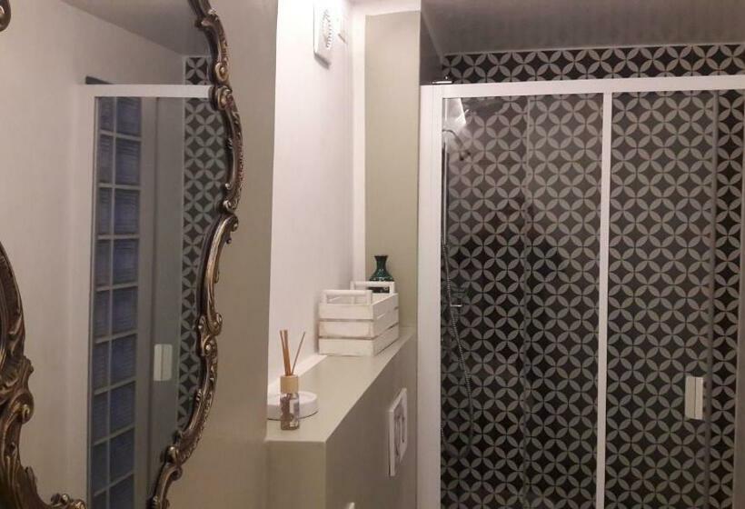 Номер Стандарт, Langhe Di Liguria B&b