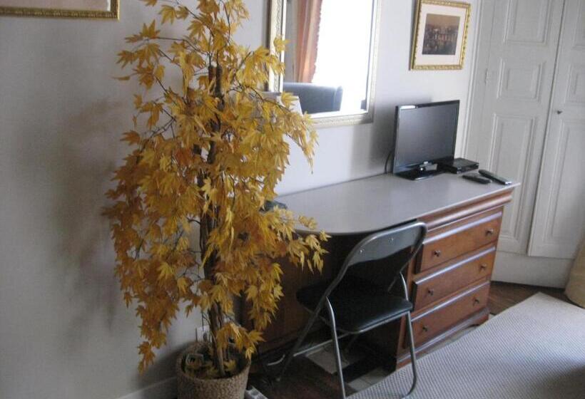 Номер Стандарт, Le Petit Cochon Chambre D` Hotes