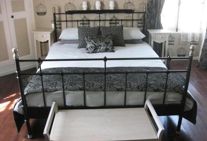 Семейный Номер, Le Petit Cochon Chambre D` Hotes