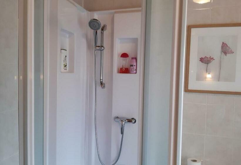 Номер Стандарт, Les Alouettes B&b