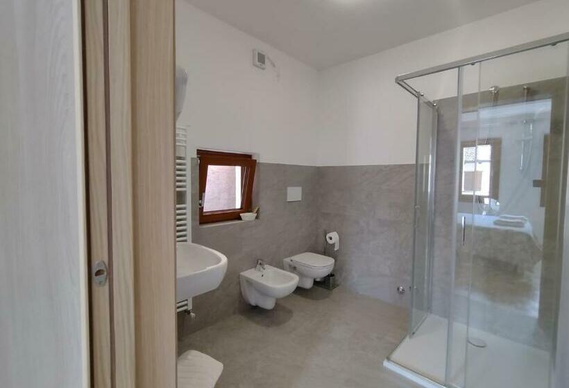 חדר סטנדרט, Da Marco