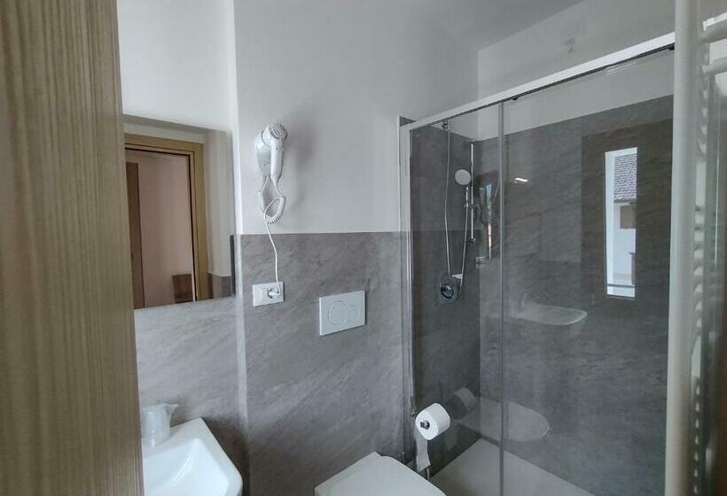 חדר סטנדרט, Da Marco