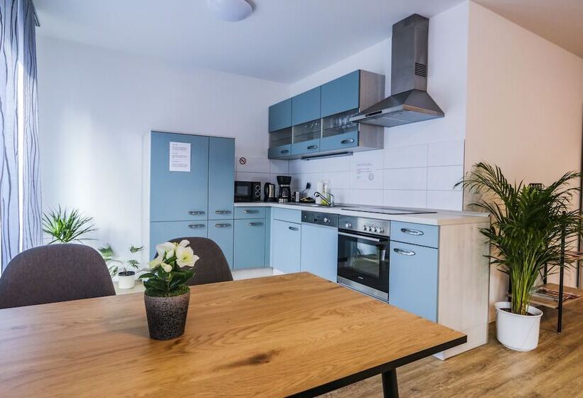 Номер Стандарт, Sleep Station