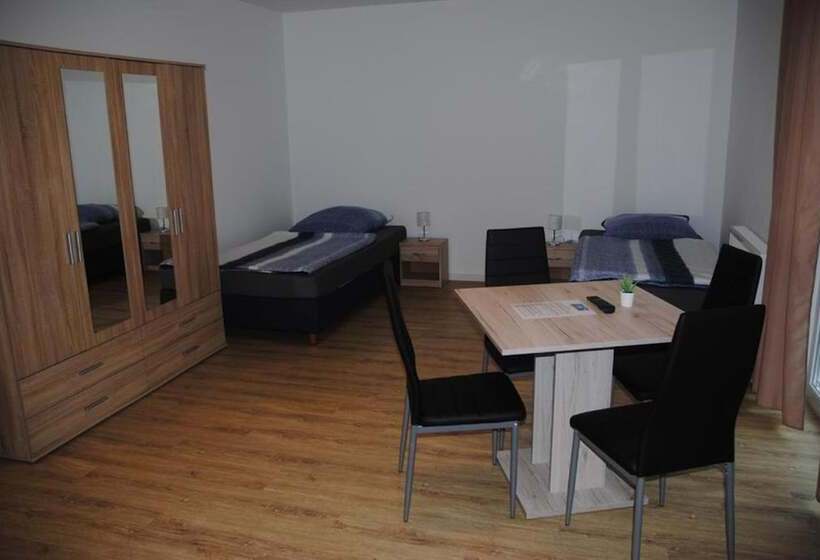 Семейный Номер, Sleep Station