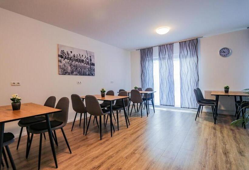 Номер Стандарт Трехместный, Sleep Station