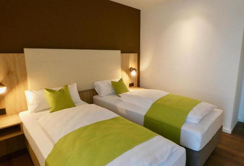 침실 1개 수피리어 아파트, Living Hallertau