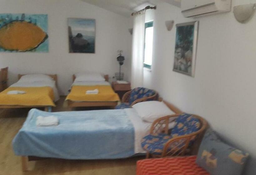 חדר סטודיו סטנדרד, Guest House Fosa