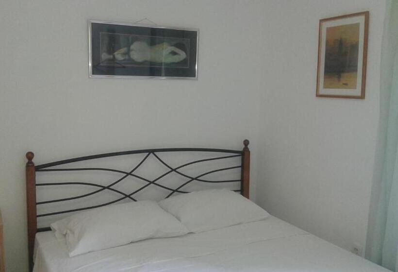 סוויטה, Guest House Fosa